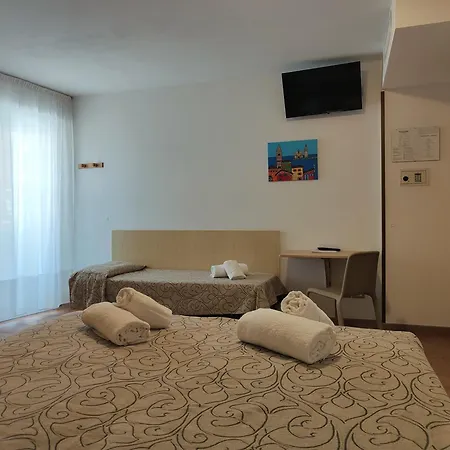 Hotell Anna Caorle