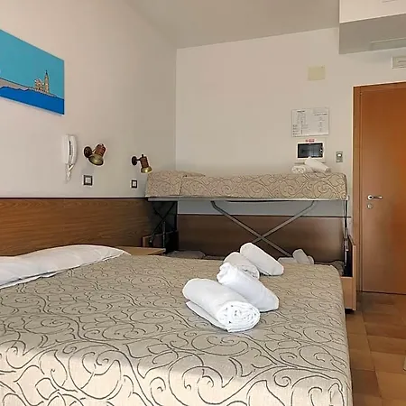 Anna Hotel